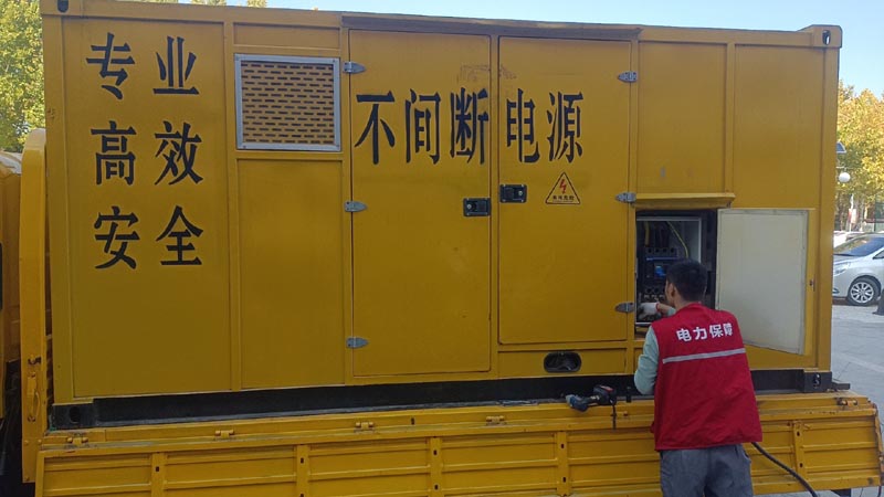 盂县柴油发电机组和UPS电源配合使用时，如何避免切换过程中的电力中断？